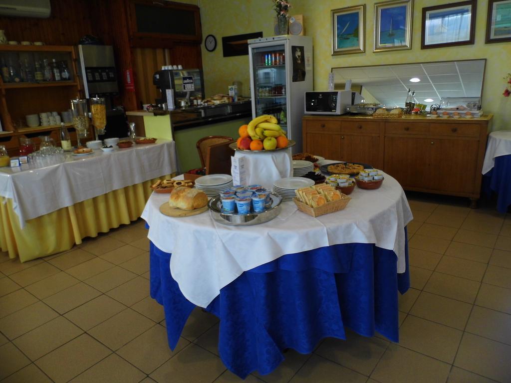 Hotel Ely Viareggio Exteriér fotografie