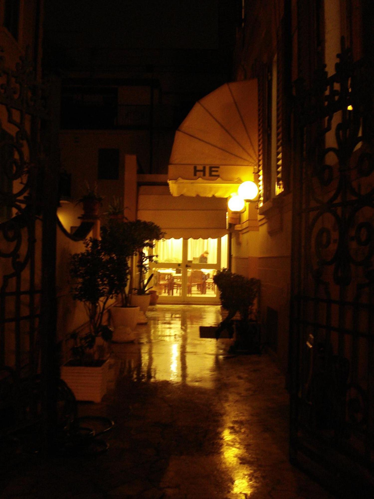 Hotel Ely Viareggio Exteriér fotografie