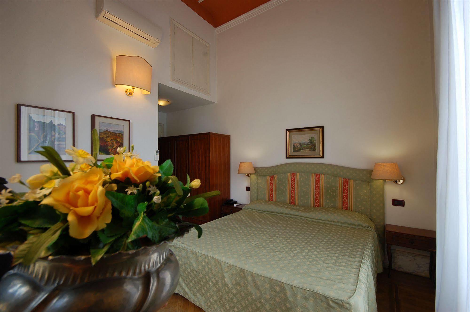 Hotel Ely Viareggio Exteriér fotografie